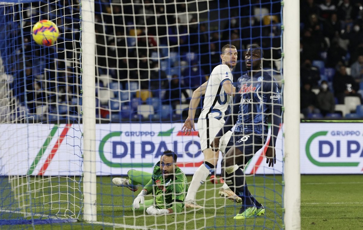 Inter bị Napoli cầm hòa - Bóng Đá