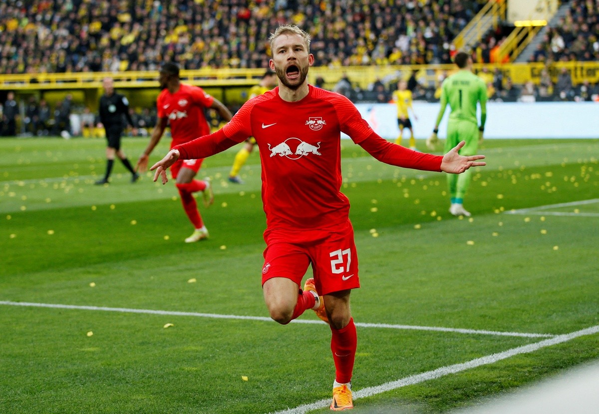 Leipzig đè bẹp Dortmund - Bóng Đá