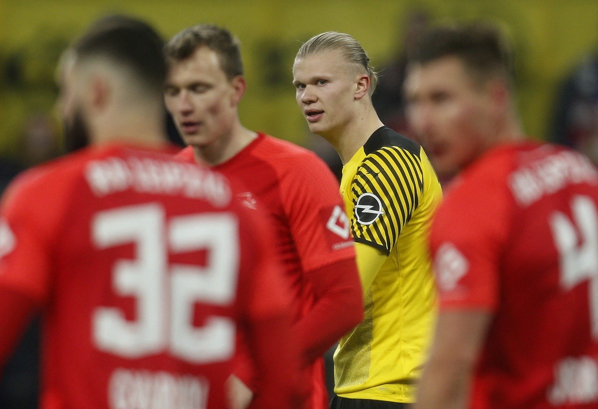Leipzig đè bẹp Dortmund - Bóng Đá