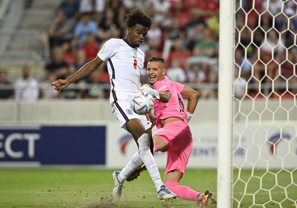 Tuyển Anh vô địch Euro U19 - Bóng Đá