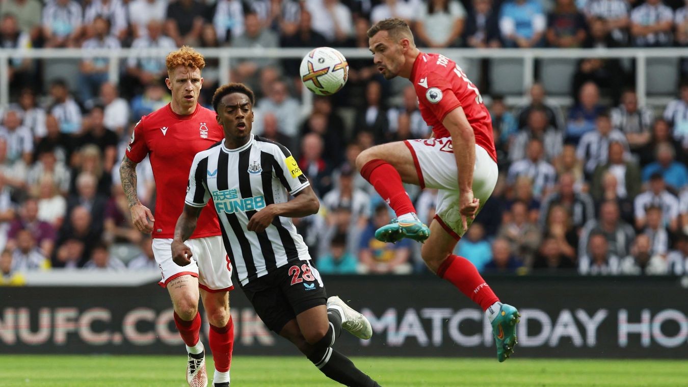 Jesse Lingard thất bại trận đầu trước Newcastle United - Bóng Đá