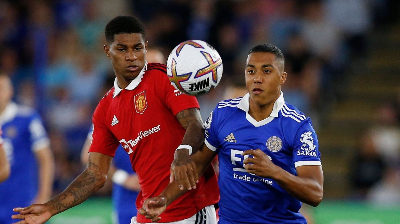 Chạy như gắng động cơ, Man Utd lấy 3 điểm rời hang Cáo - Bóng Đá