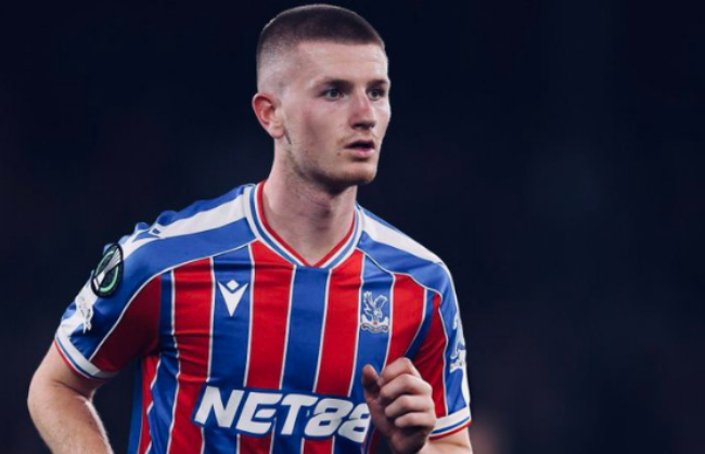 Adam Wharton là mục tiêu của Liverpool.