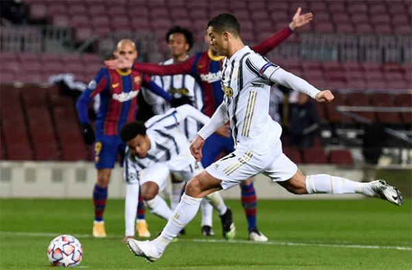 5 điểm nhấn Barca 0-3 Juve: Ronaldo ngạo nghễ, Blaugrana bạc nhược - Bóng Đá