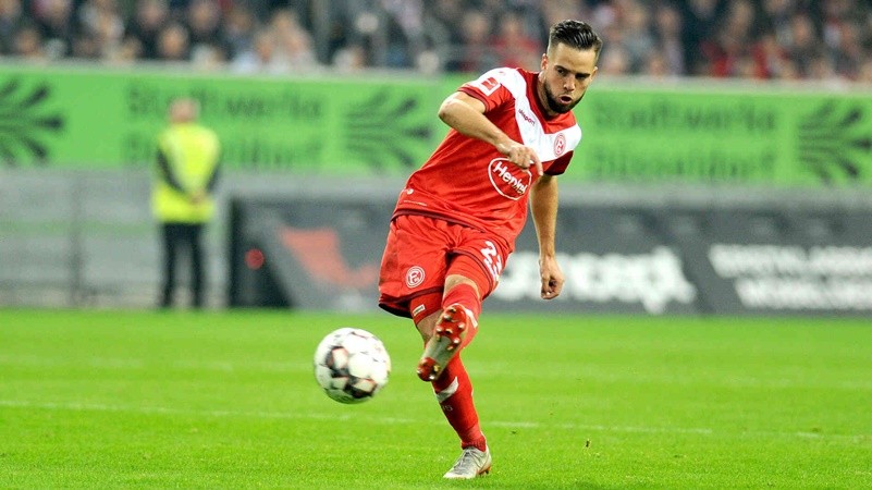 Đội hình tiêu biểu vòng 8 Bundesliga - Bóng Đá