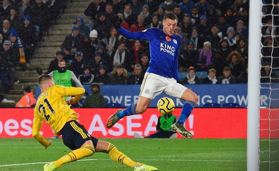 Đơn giản, không thể cản Jamie Vardy! - Bóng Đá