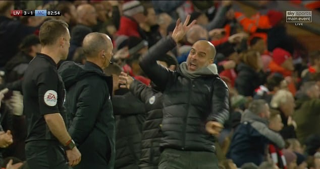 Jurgen Klopp and Pep Guardiola take scheduling fight to UEFA at coaches' summit in Switzerland just a day after dugouts at Anfield - Bóng Đá