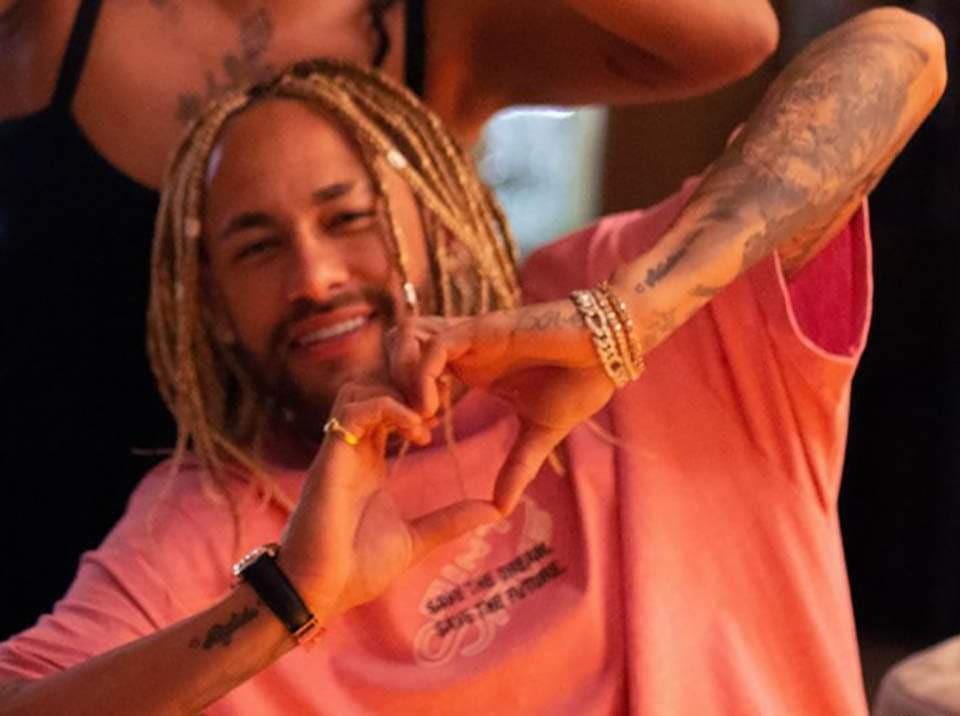 Kiểu tóc Neymar - Bóng Đá