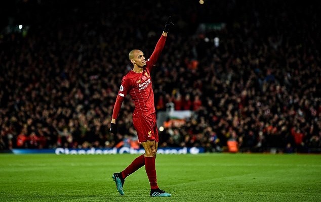 After a slow start and many doubters, undefeated Fabinho is the 'lighthouse' looking to lead Jurgen Klopp's side to greatness - Bóng Đá
