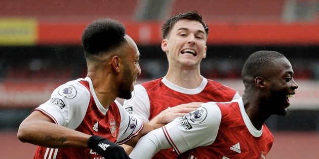 Vòng đấu điên rồ ở Ngoại hạng Anh: - Bóng Đá