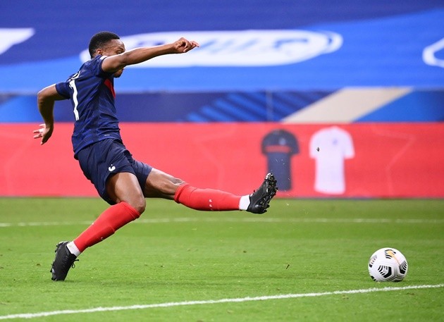 Martial thi đấu xuất sắc trên ĐTQG - Bóng Đá