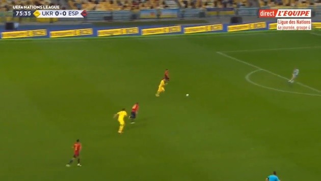 De Gea và hình ảnh tương phản đẩy TBN vào 2 trái cực trái chiều - Bóng Đá