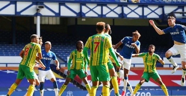 Vua đánh đầu Calvert Lewin - Bóng Đá