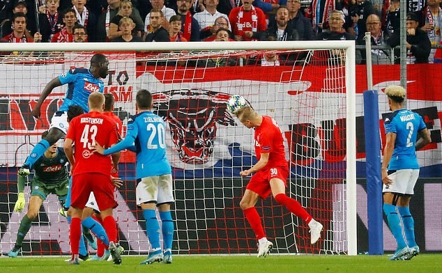 2 sơ đồ khả dĩ khi Man Utd sở hữu 