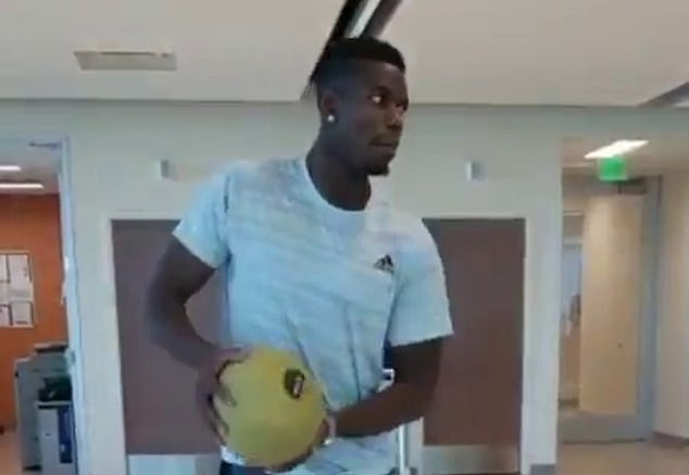 Ảnh Pogba tập luyện - Bóng Đá