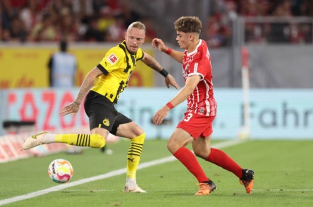 Thần đồng rực sáng, Dortmund dẫn đầu Bundesliga - Bóng Đá