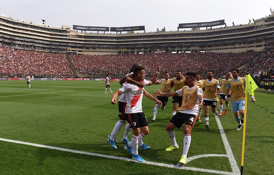 Bài ảnh River Plate - Flamengo - Bóng Đá