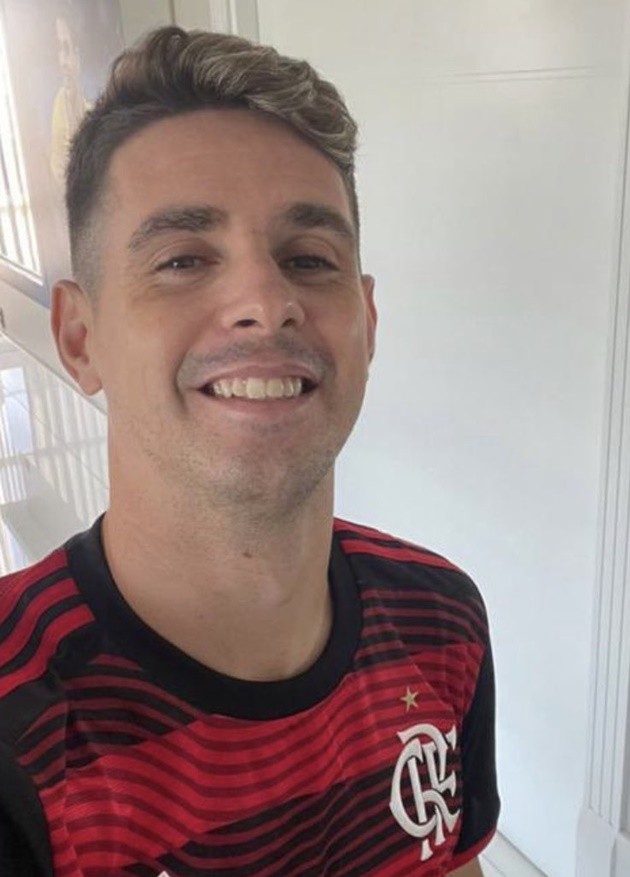 Oscar khoác áo đội bóng mới - Bóng Đá