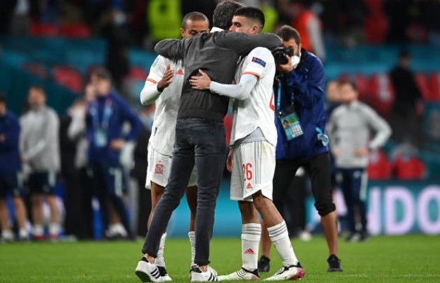 Luis Enrique: “Did you see how Pedri played in this tournament? - Bóng Đá