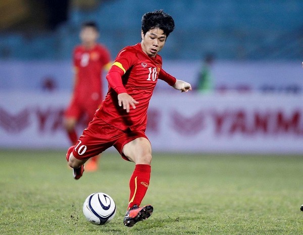 Thầy Park và 4 giải pháp sử dụng Nguyễn Công Phượng - Bóng Đá