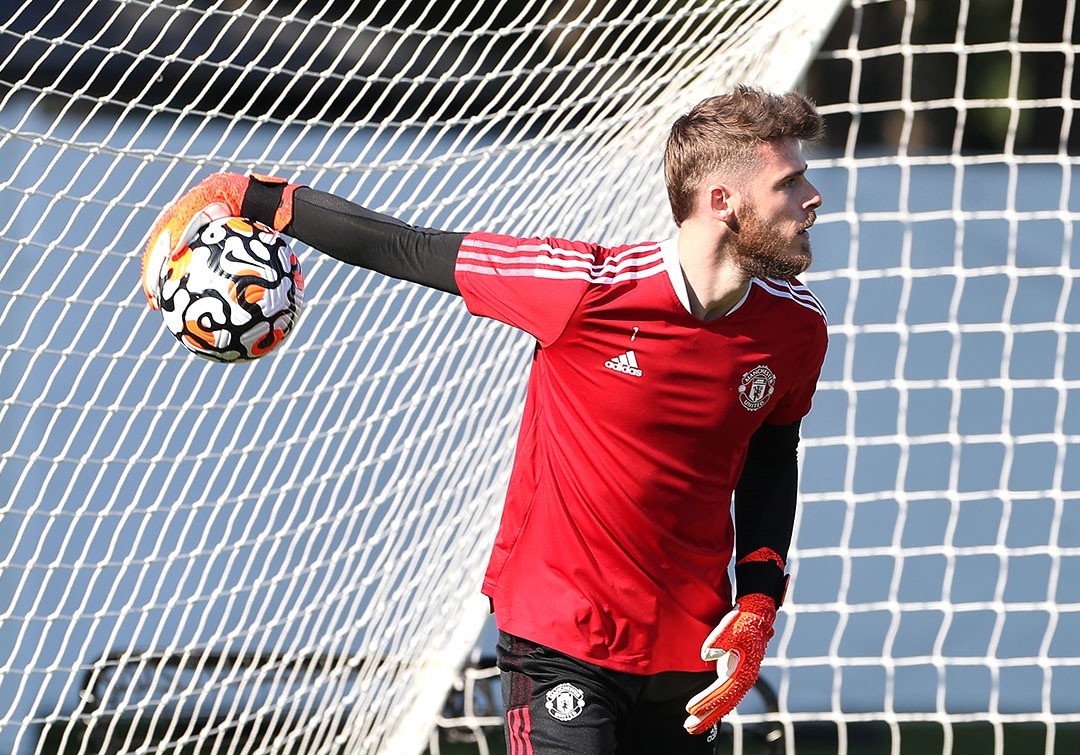 Pereira khiến Fernandes trầm trồ trên sân tập Man Utd - Bóng Đá