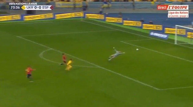 De Gea và hình ảnh tương phản đẩy TBN vào 2 trái cực trái chiều - Bóng Đá