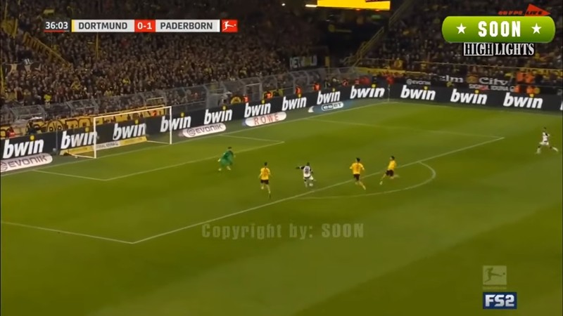 Vì sao Dortmund dễ dàng để cho đội bóng tí hon Paderborn sút tung lưới 3 lần trong hiệp 1? - Bóng Đá