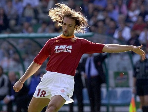 Top 10 tiền đạo trên 30 tuổi đắt giá nhất lịch sử bóng đá - Bóng Đá