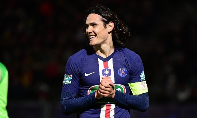 Man Utd striker Edinson Cavani nearly quit football when his girlfriend got coronavirus, saying ‘family comes first - Bóng Đá