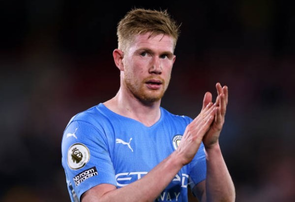 Top 10 cầu thủ được bình chọn nhiều nhất The Best: CR7 xếp thứ 7 - Bóng Đá