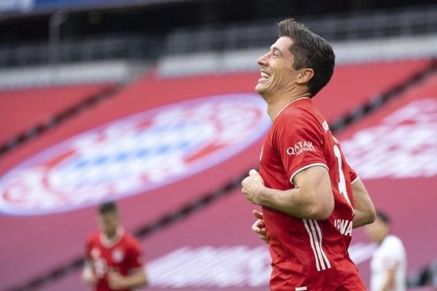 Thế nào là cú hat-trick hoàn hảo? Hãy hỏi Robert Lewandowski - Bóng Đá