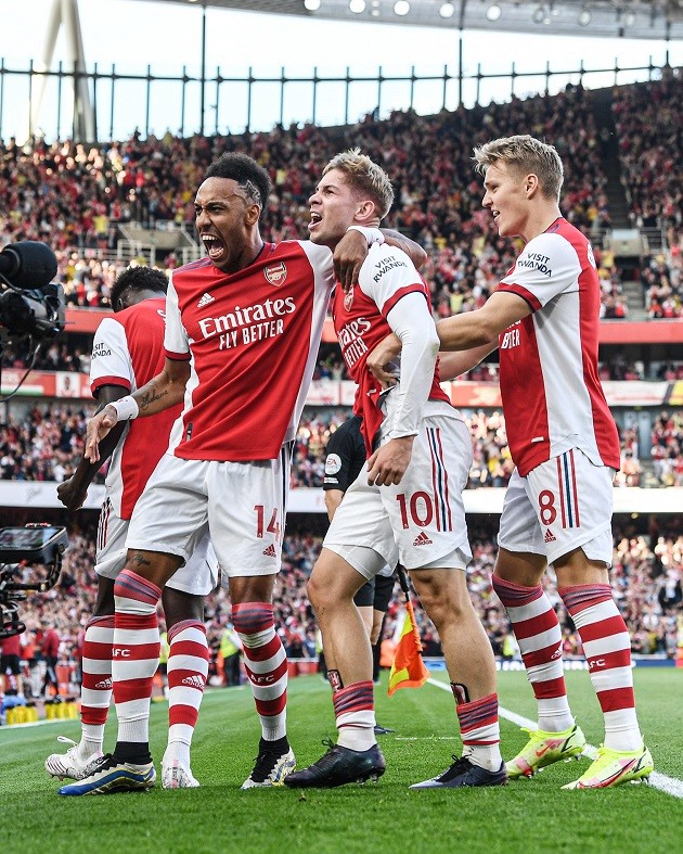  Arsenal Women defeat Man City 5-0 to go top of the Women's Super League  - Bóng Đá