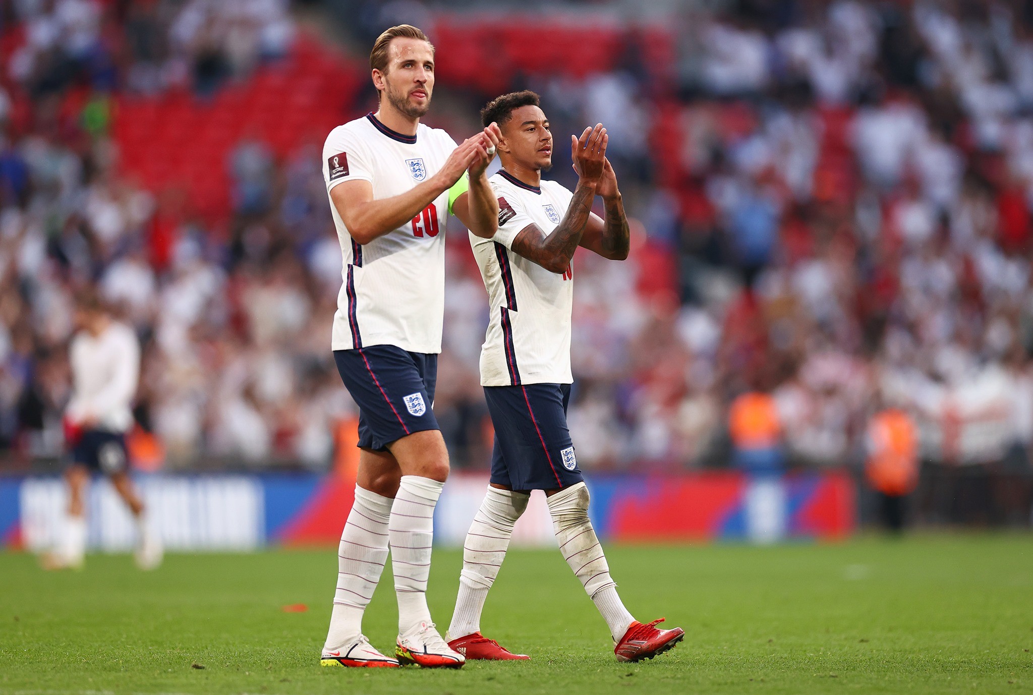 Lập cú đúp rồi ăn mừng đặc biệt, Lingard gửi món quà tới Ronaldo - Bóng Đá