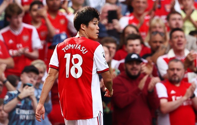 A memorable weekend of debuts  - Bóng Đá