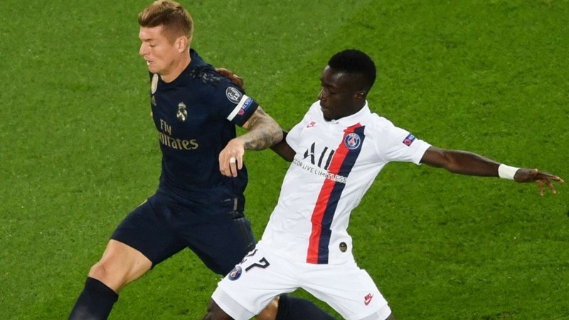 ‘I'm happy to be part of this team’ - Gueye praises impressive PSG form - Bóng Đá