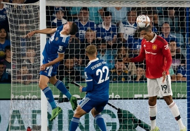 Cú hích Varane giúp Man Utd lột xác - Bóng Đá