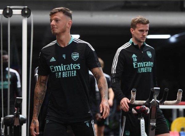Trở về từ Dubai, Arsenal tập luyện chuẩn bị trở lại NHA - Bóng Đá
