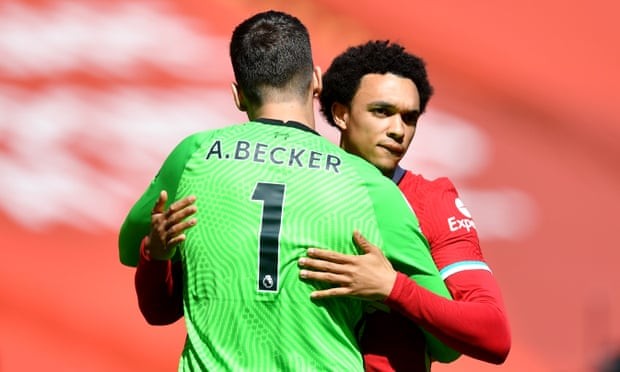 Trent Alexander-Arnold signs new long-term contract with LFC - Bóng Đá