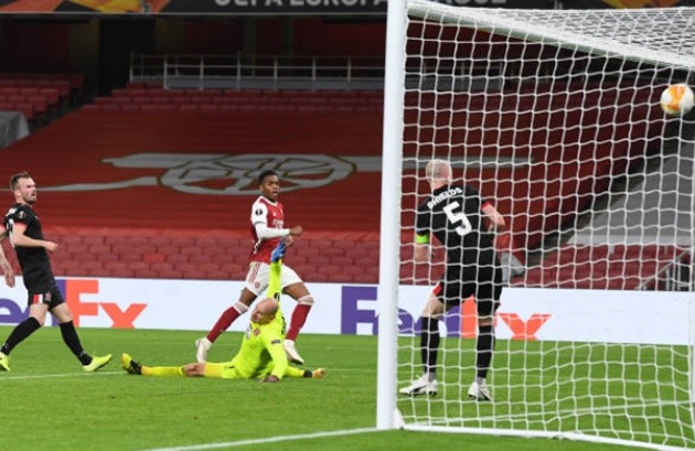 Ảnh sau trận Arsenal - Bóng Đá