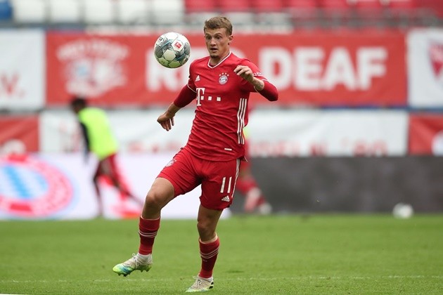 eeds United have reached an agreement with Bayern Munich for midfielder Mickaël Cuisance - Bóng Đá