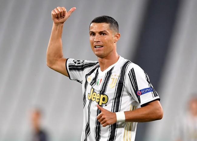 Man Utd boss Ole Gunnar Solskjaer has private stance on Cristiano Ronaldo transfer return - Bóng Đá