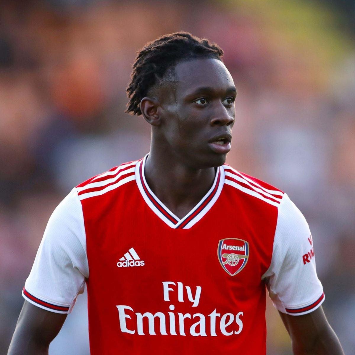 Rõ thời gian sao trẻ Arsenal rời sân Emirates - Bóng Đá