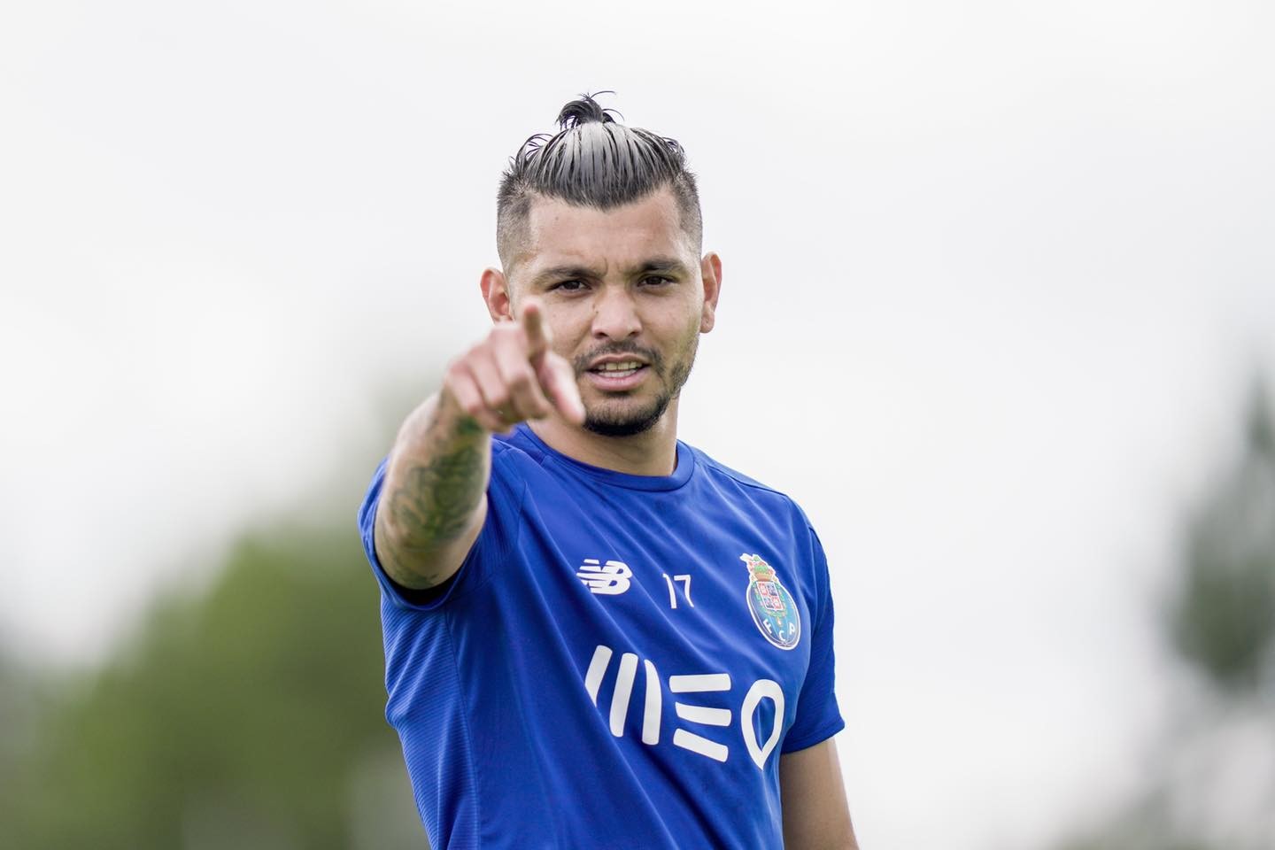 Corona tiến gần đến bến đỗ mới ở La Liga - Bóng Đá