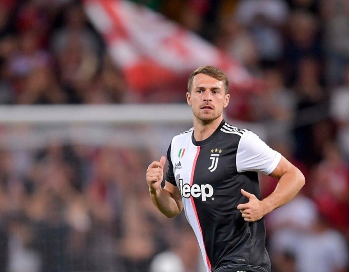 Cựu sao Arsenal quyết tâm rời Juventus - Bóng Đá