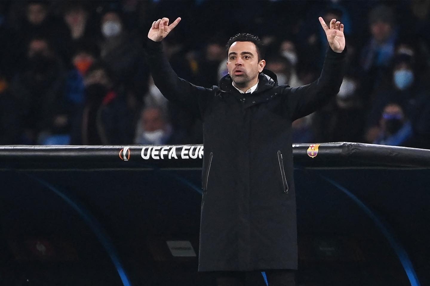 Barca quyết tưởng thưởng Xavi bằng tân binh đến từ Chelsea - Bóng Đá
