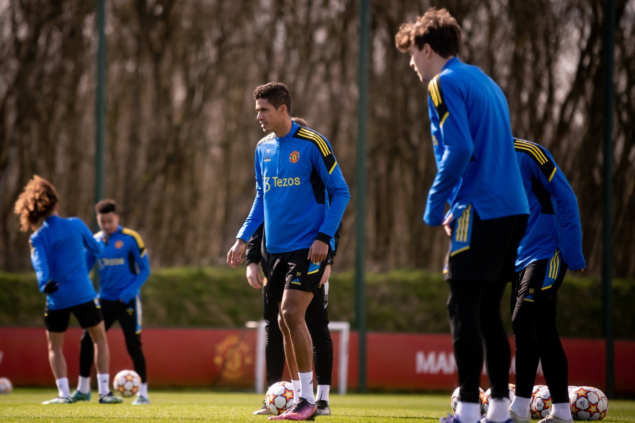 Siêu viện binh xuất hiện, buổi tập của Man Utd diễn ra đầy tốc độ - Bóng Đá