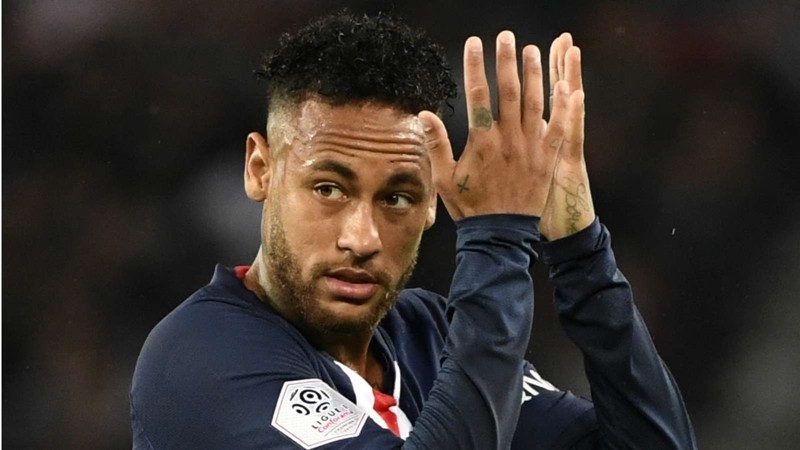 Sau tất cả, Neymar đã lên tiếng giải thích cho hàng động 