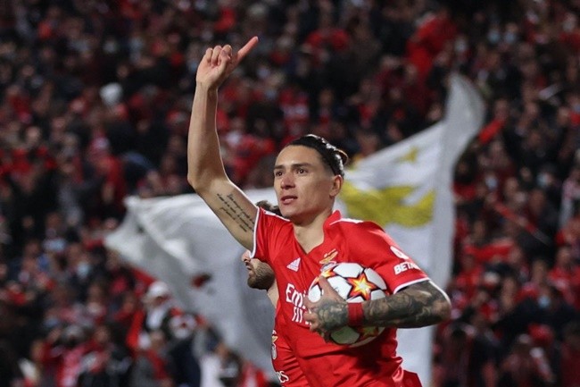 113 triệu bảng giúp Liverpool tìm ra sát thủ mang hình hài Suarez - Bóng Đá