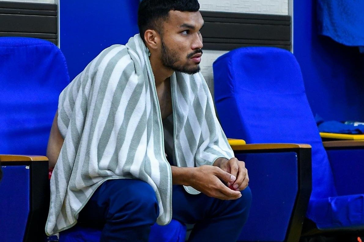 Cầu thủ và BHL Thái Lan thất thần, mặt tiu nghỉu sau khi bị loại - Bóng Đá