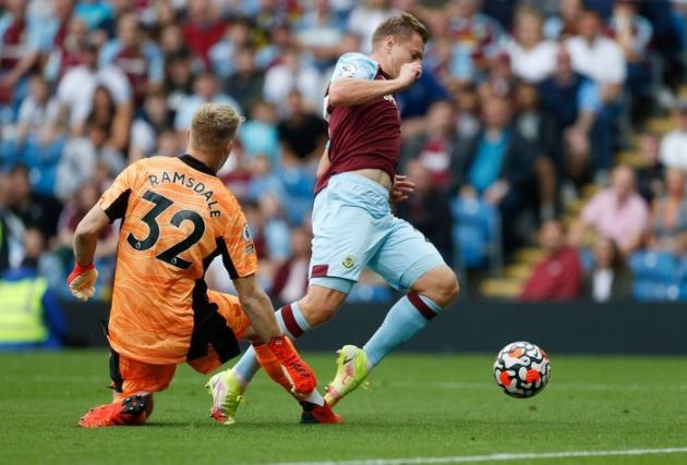 5 điểm nhấn Burnley 0-1 Arsenal: Đấu sĩ của Arteta; Bộ khung hoàn chỉnh - Bóng Đá